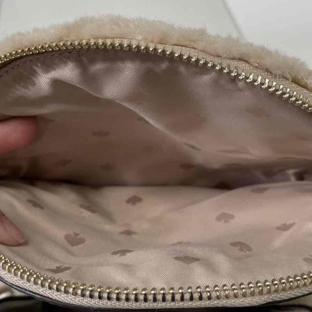 NWT Kate Spade Leila Leather Flap Backpack Faux Shearling in Light Sand - Picture 9 of 9